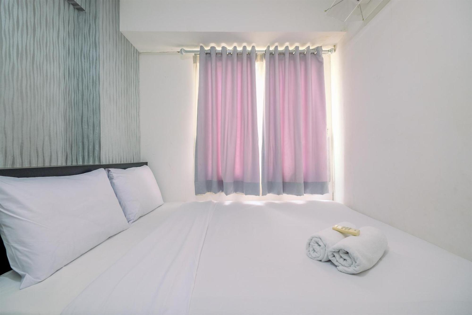 Apartment Comfy 2br At Bassura By Travelio